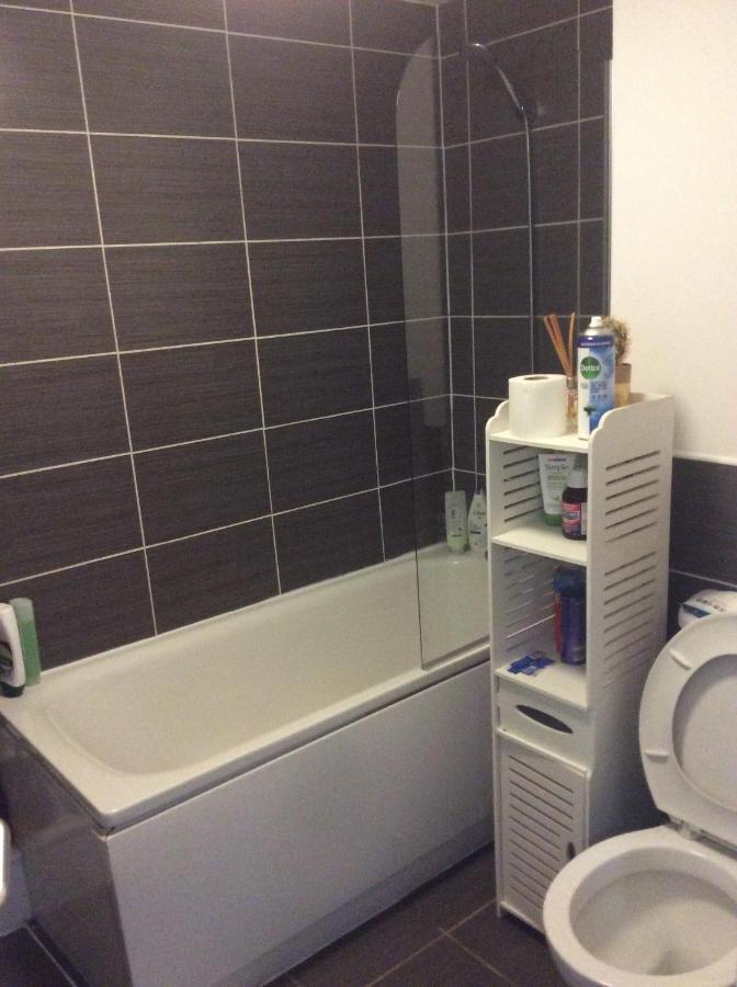 Large 3 Bedrooms In Liverpool City Centre, Free Parking Eksteriør bilde